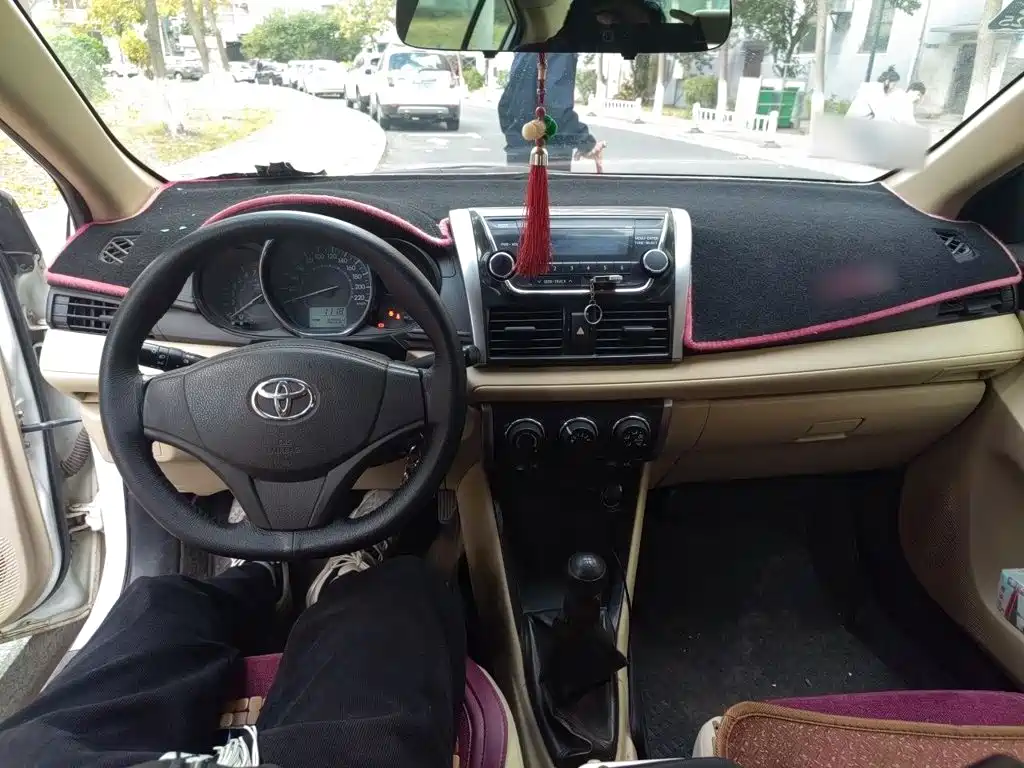 Toyota Vios — миниатюра 10