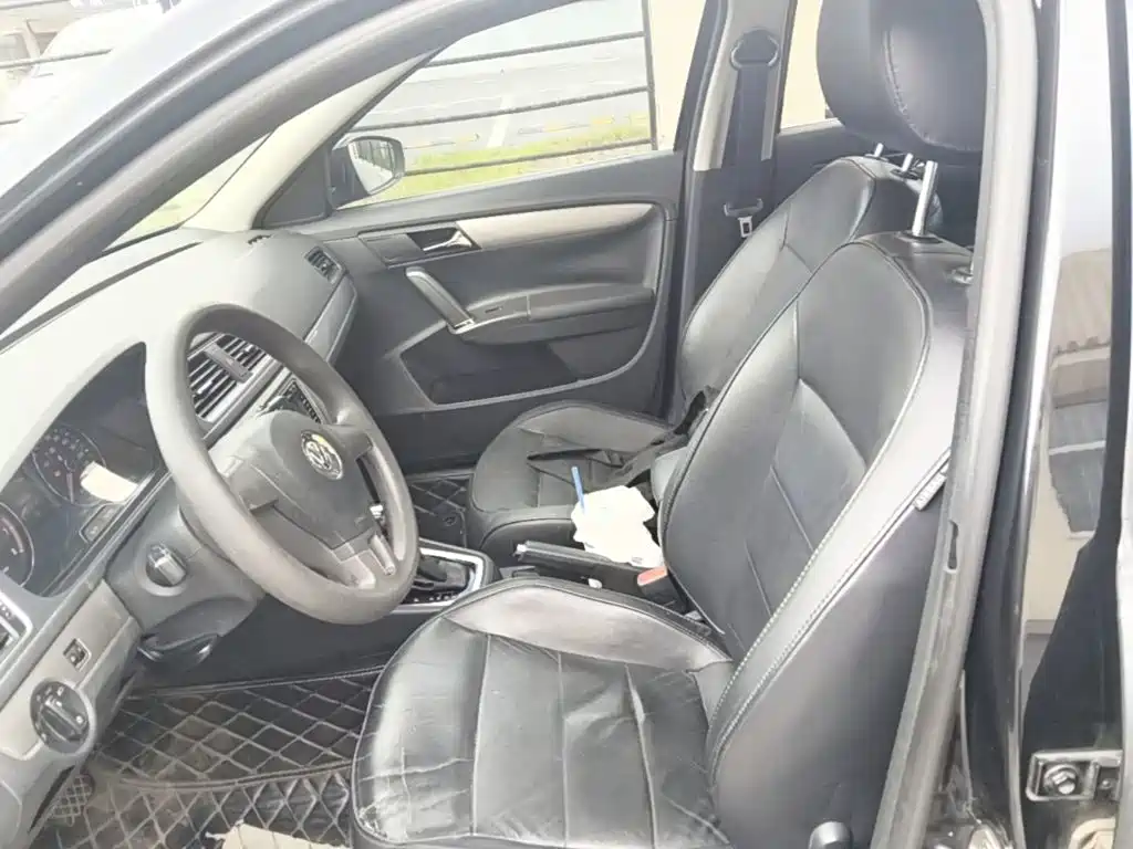 Volkswagen Lavida — миниатюра 15