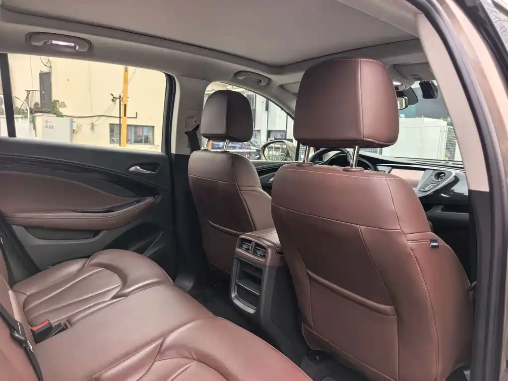 Buick Envision Plus — миниатюра 15