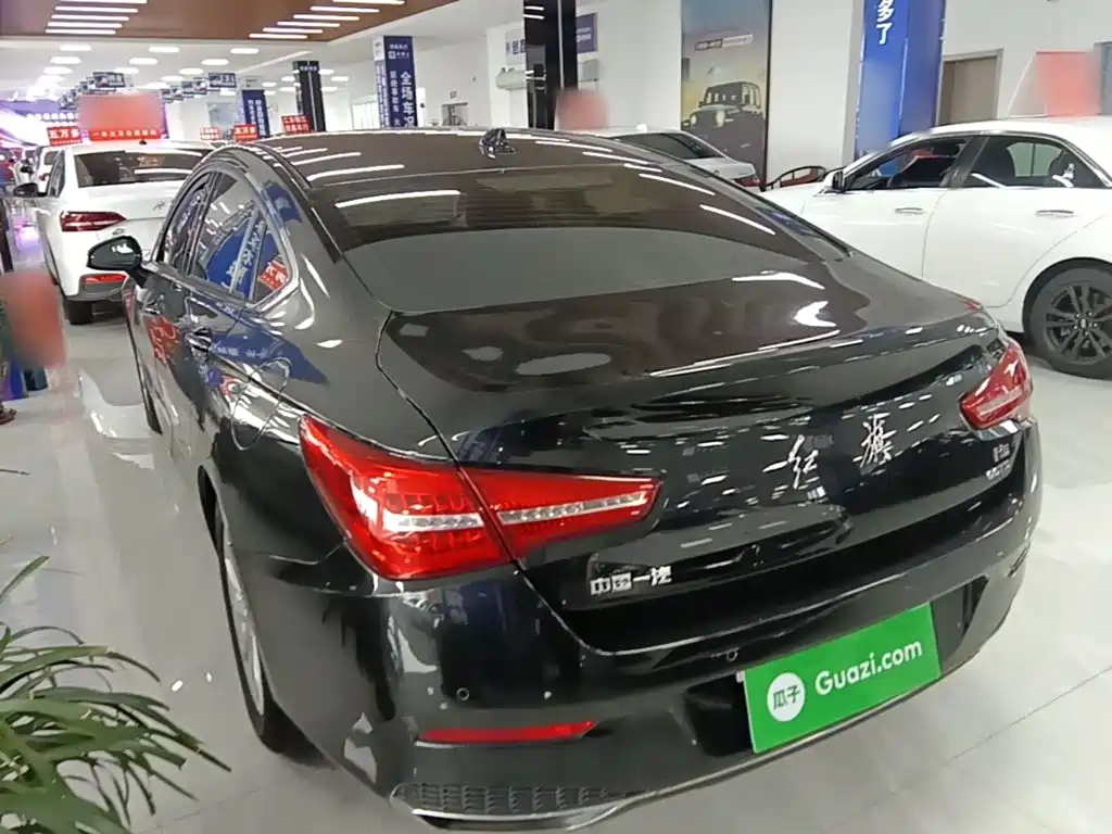 Hongqi Hongqi H5 — миниатюра 5