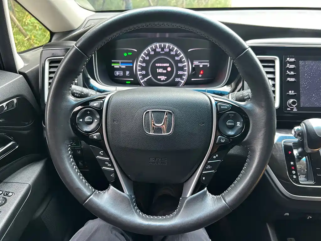 Honda Elysion — миниатюра 19