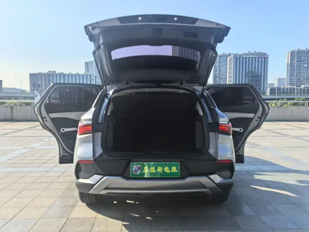 BYD Yuan Plus — миниатюра 16