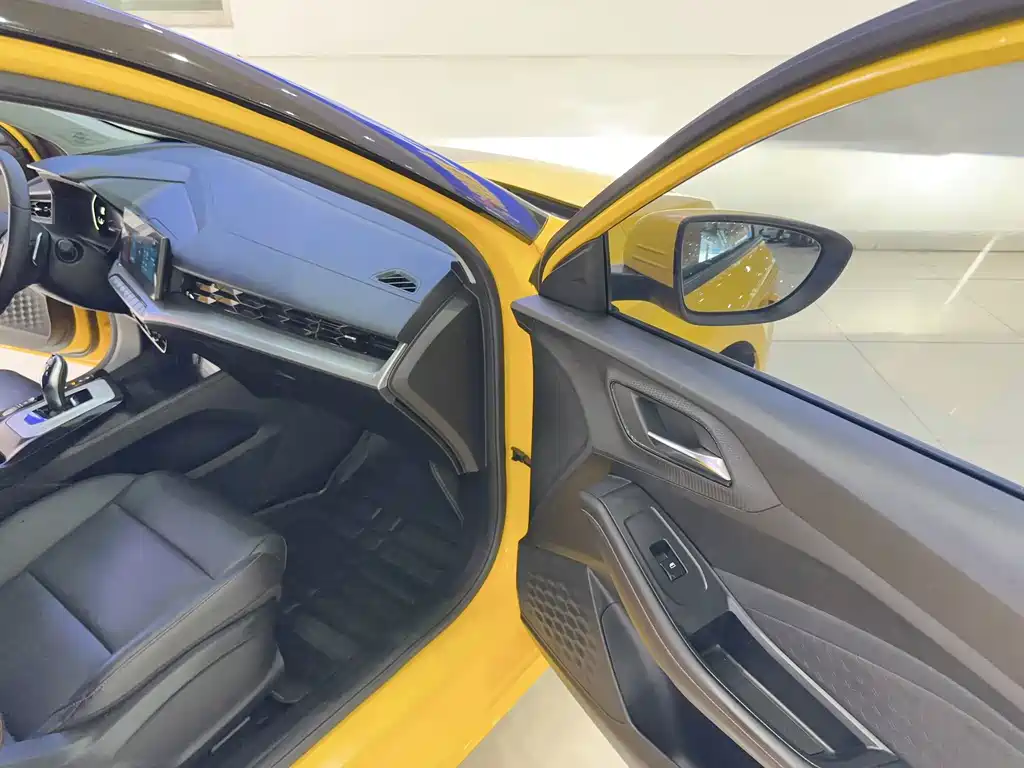MG MG5 — миниатюра 20