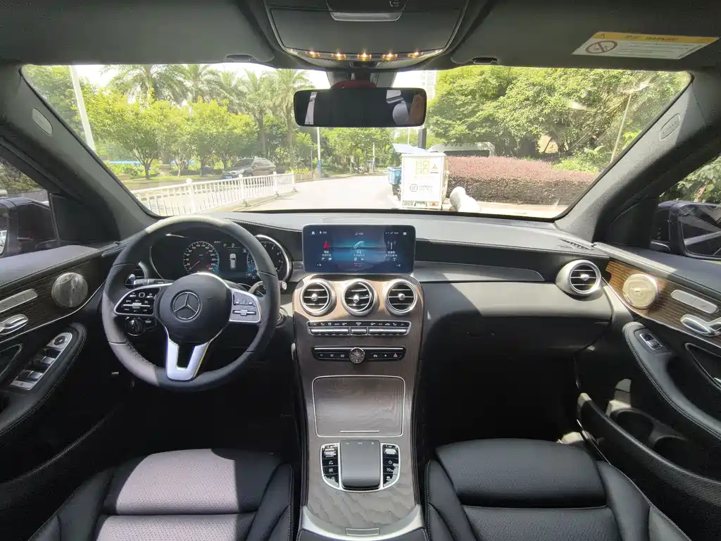 Mercedes-Benz GLC — миниатюра 13