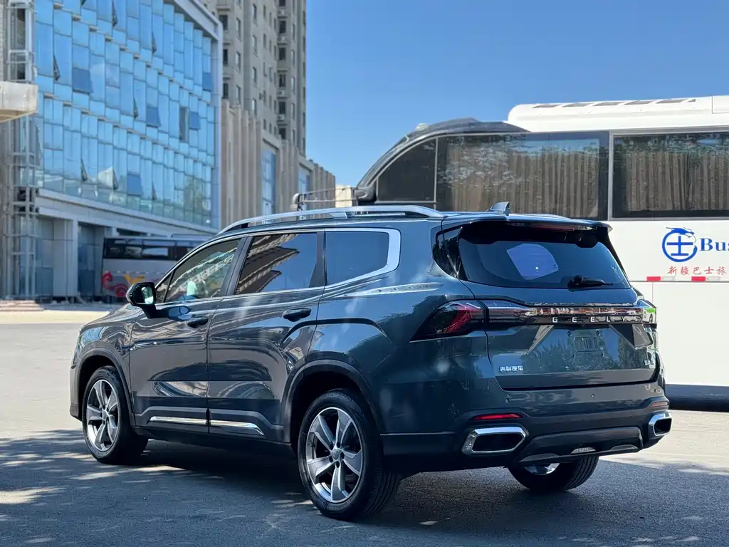 Geely Haoyue L — миниатюра 12
