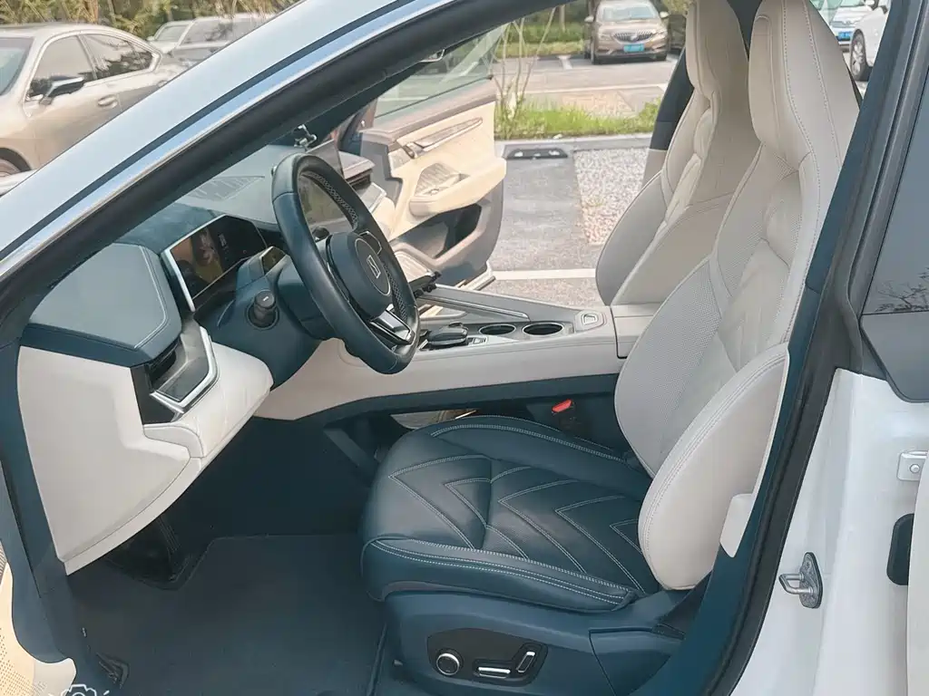 ZEEKR EXTREME KRYPTON 001