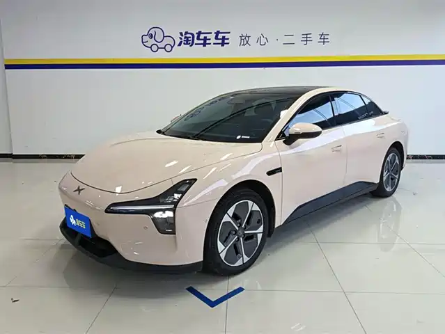 2025 Xpeng Mona M03