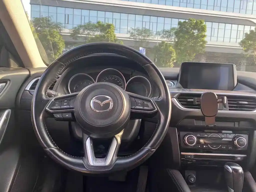 Mazda Atenza — миниатюра 9