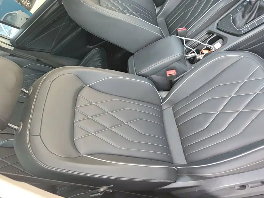 Volkswagen Tiguan L — миниатюра 25