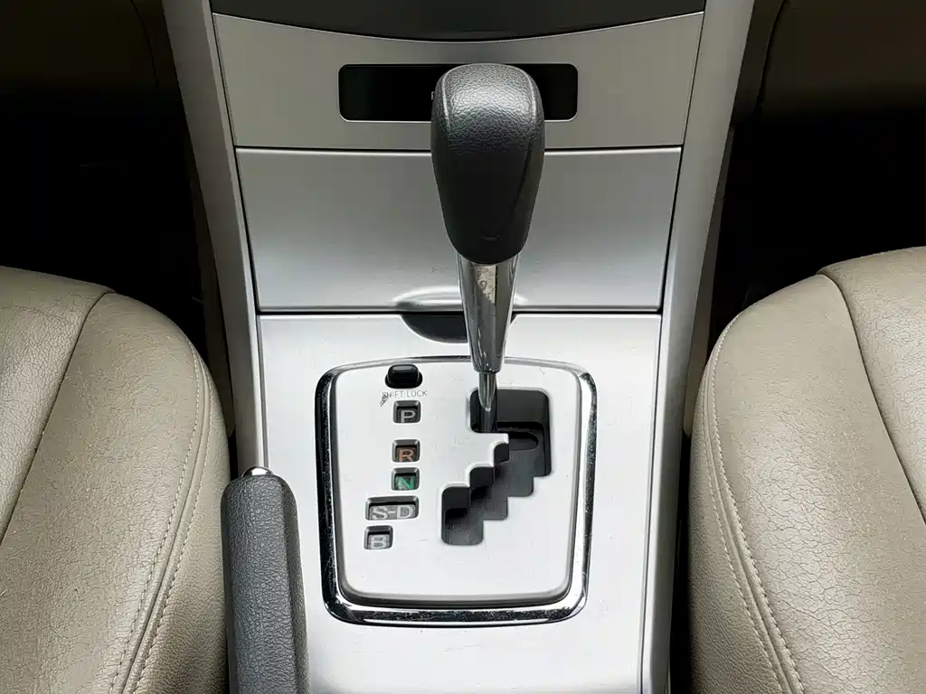 Toyota Corolla — миниатюра 13
