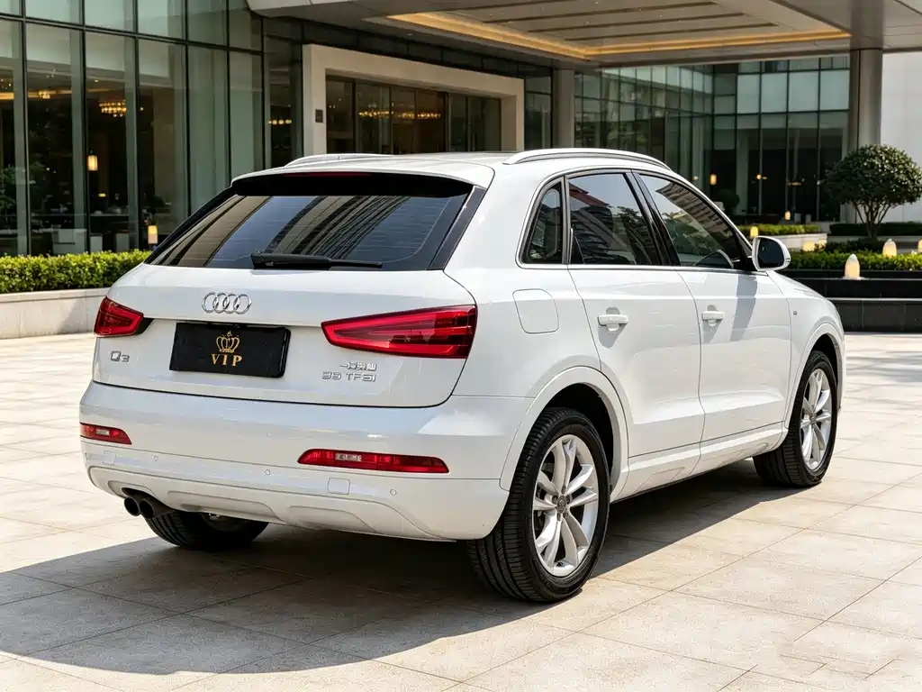 Audi Q3 — миниатюра 5