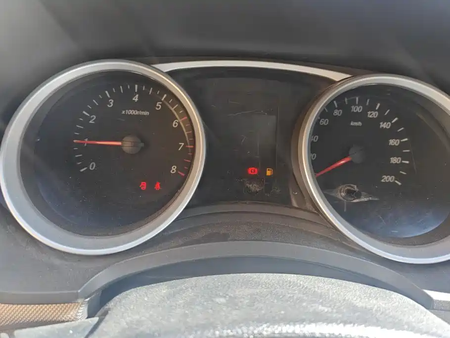 Wuling Hongguang — миниатюра 14