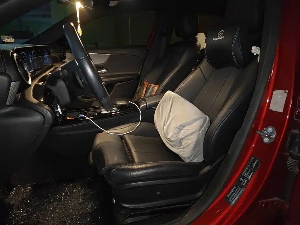 Mercedes-Benz A-Class — миниатюра 8