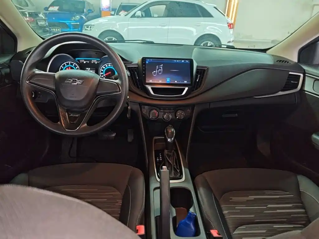 Chevrolet Cavalier — миниатюра 10