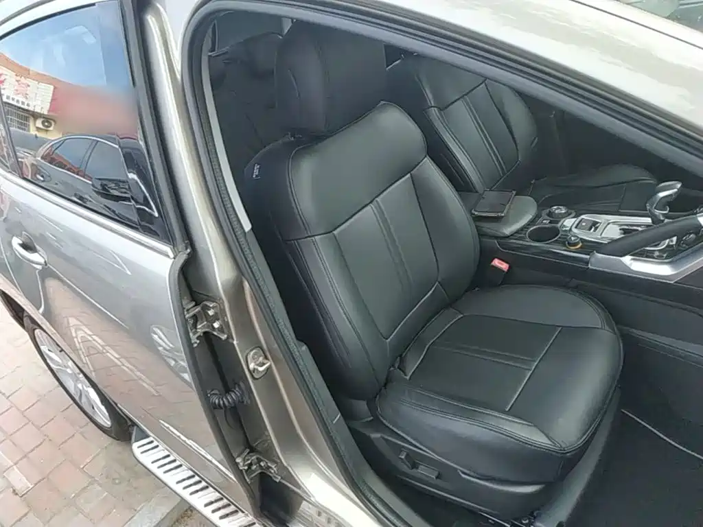 Peugeot 3008 — миниатюра 25