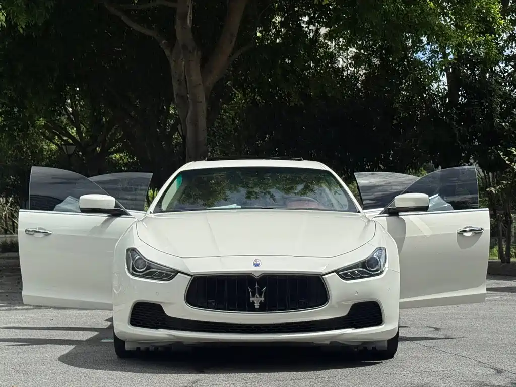 Maserati Ghibli — миниатюра 7