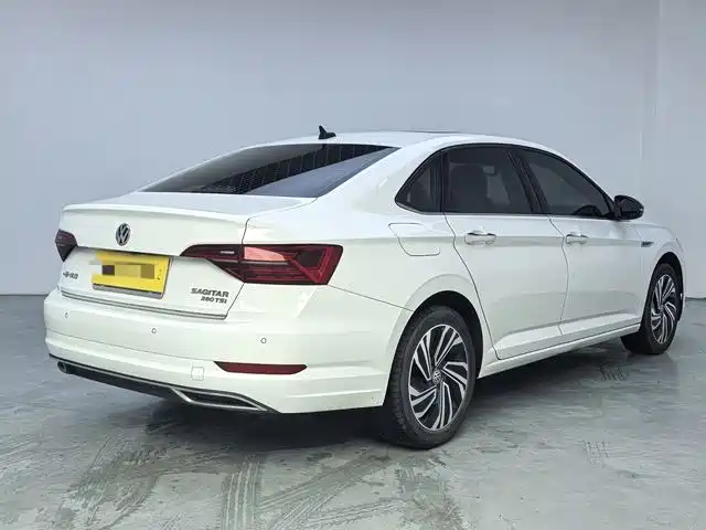 Volkswagen Sagitar — миниатюра 6