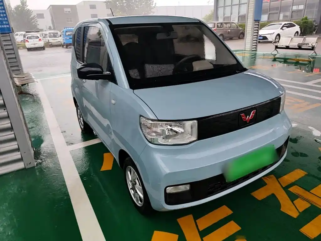 Wuling MINIEV — миниатюра 4