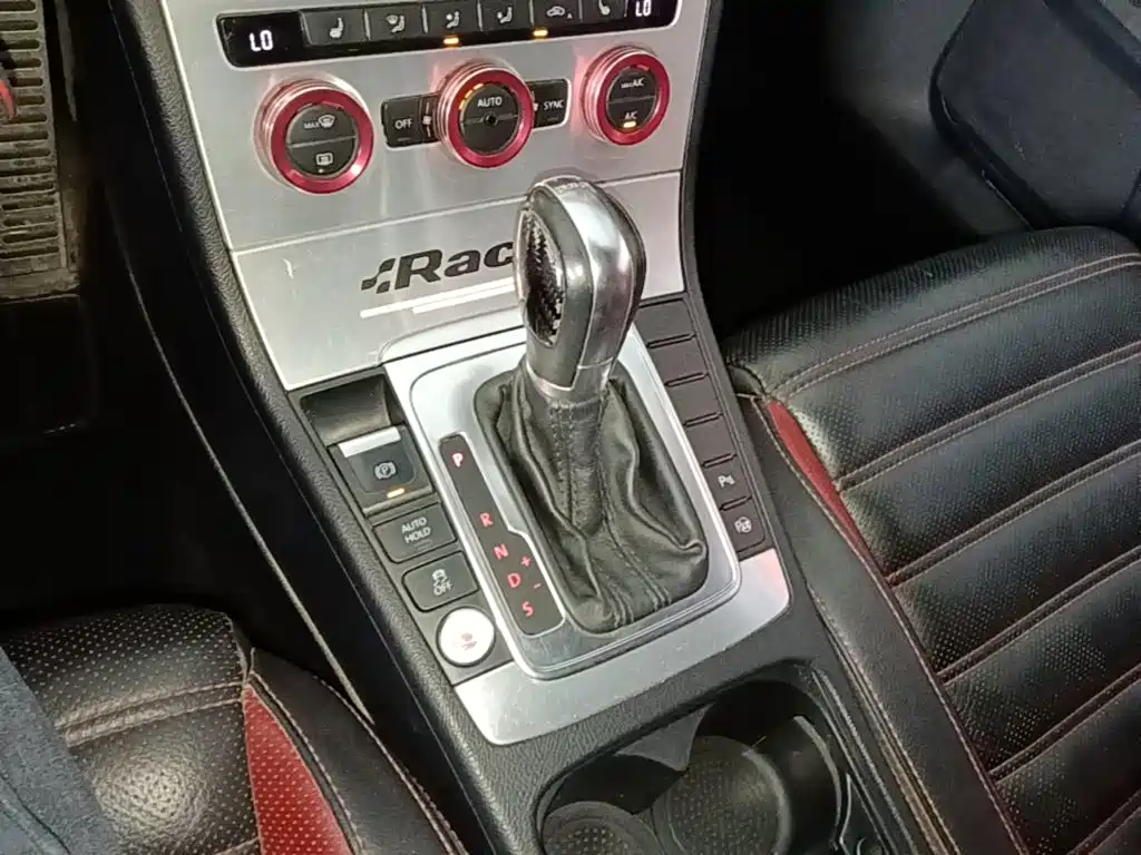Volkswagen CC — миниатюра 14