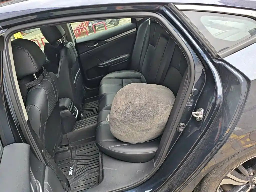 Honda Civic — миниатюра 18