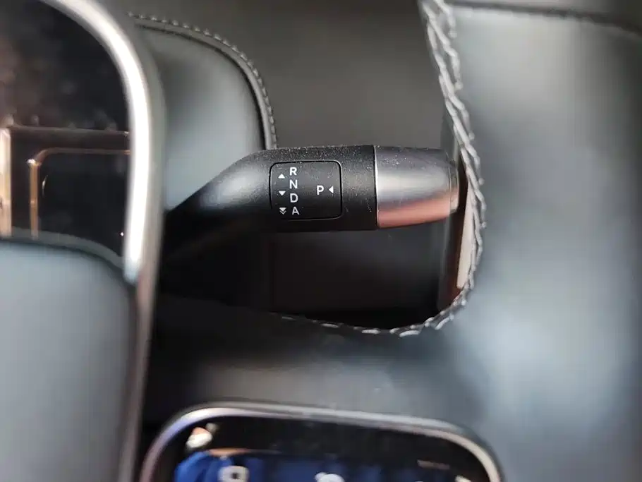 Li Auto Li L7 — миниатюра 16