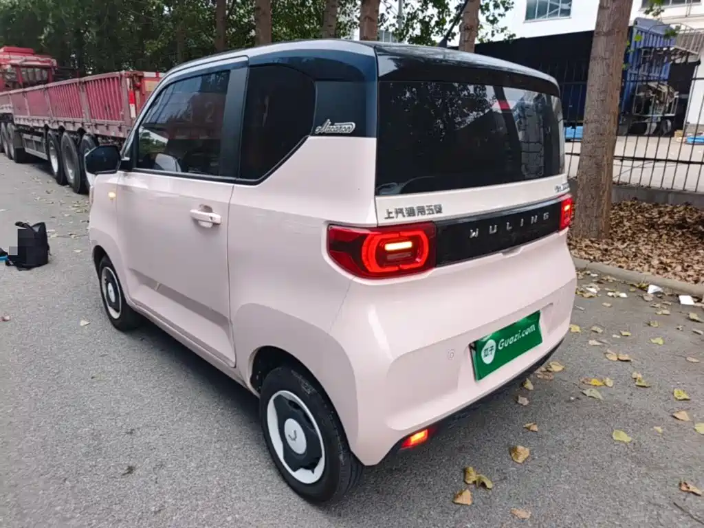 Wuling MINIEV — миниатюра 5