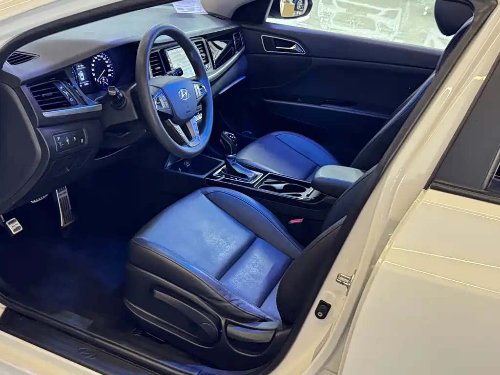 Hyundai Mistra — миниатюра 17