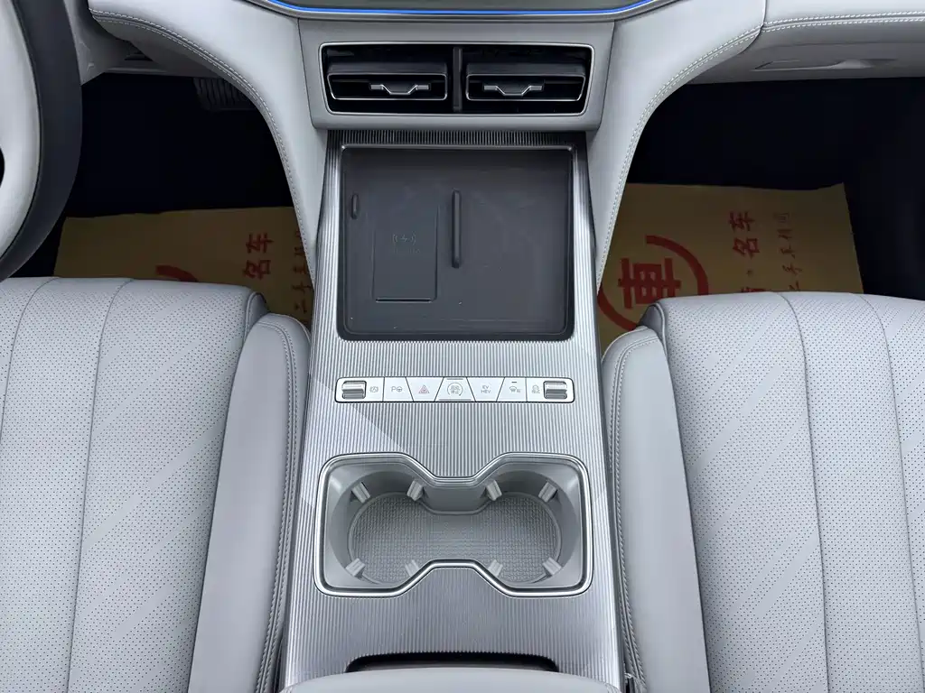 BYD Song Ultra — миниатюра 9