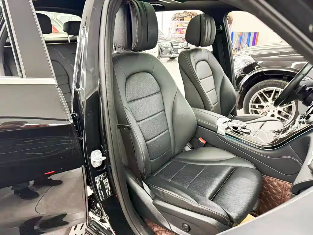 Mercedes-Benz GLC — миниатюра 19