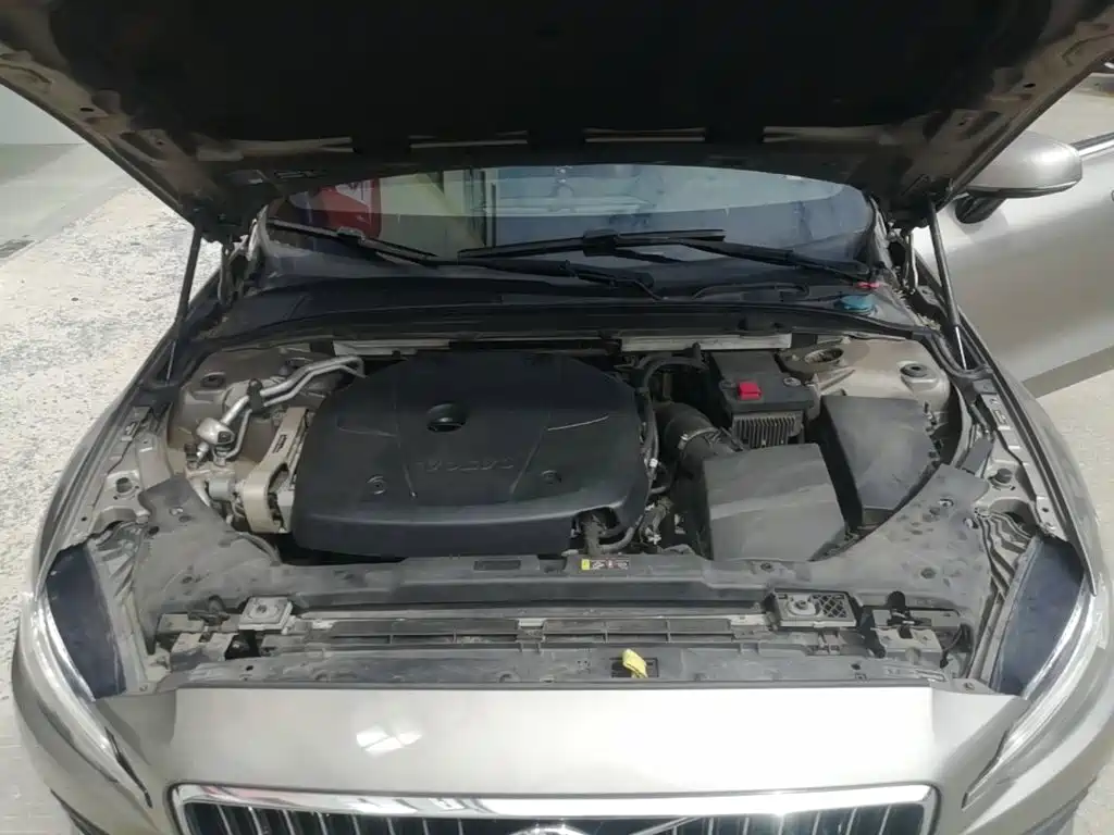 Volvo S60 — миниатюра 20