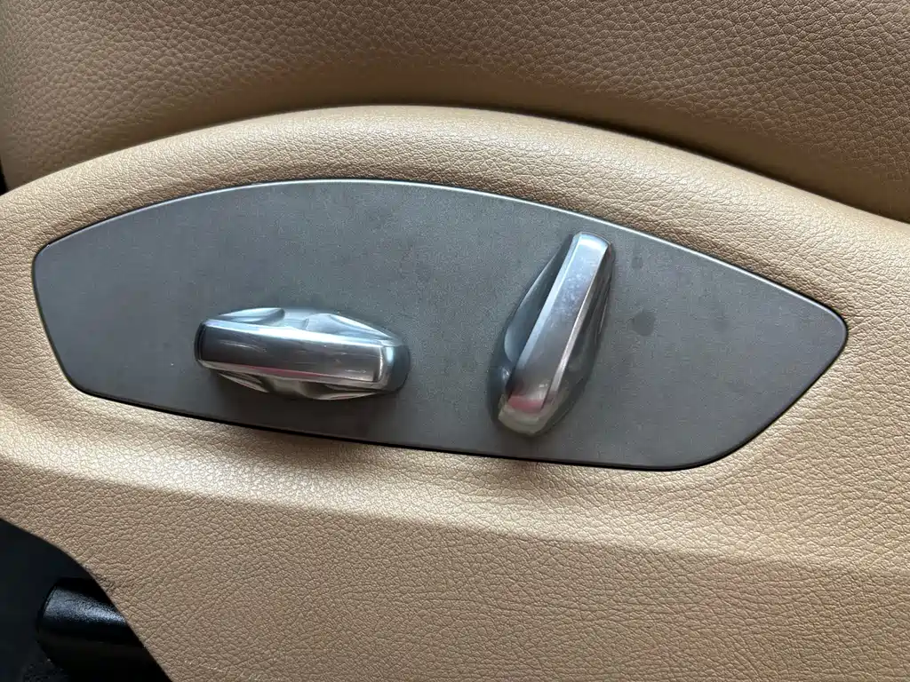 Porsche Macan — миниатюра 21