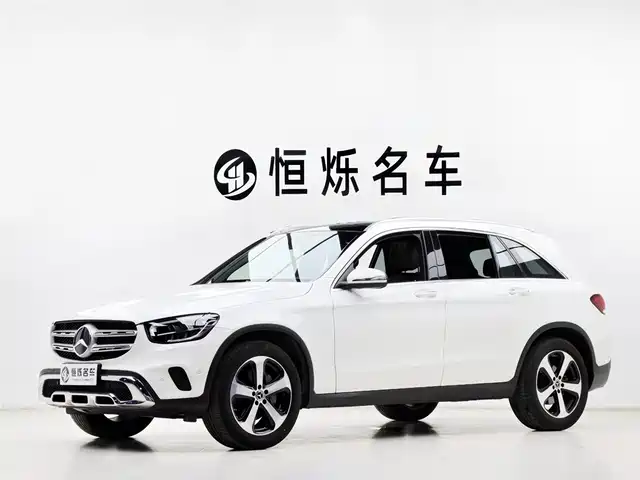 MERCEDES BENZ GLC