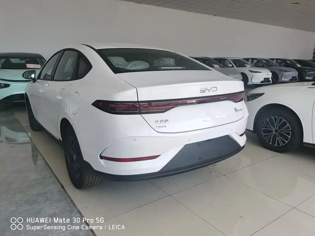 BYD Qin Plus PLUS 2026 DM-i 128KM