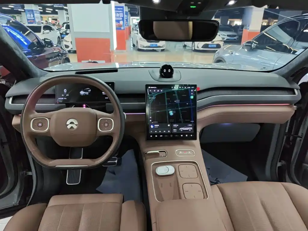 NIO ES8 — миниатюра 10