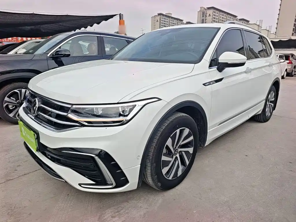 Volkswagen Tiguan L PHEV