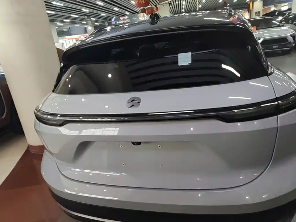 NIO ES6 — миниатюра 6