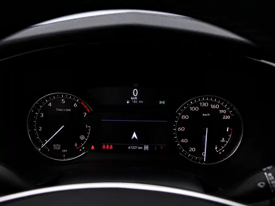 Cadillac XT5 — миниатюра 6