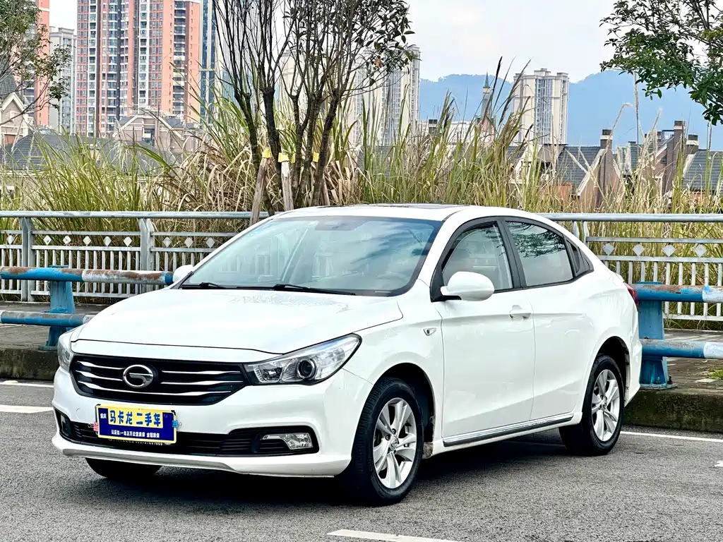 GAC Motor Trumpchi GA3S 2014