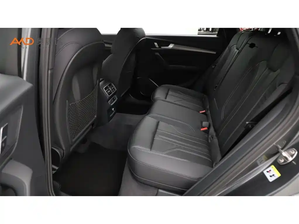 Audi Q5L — миниатюра 7