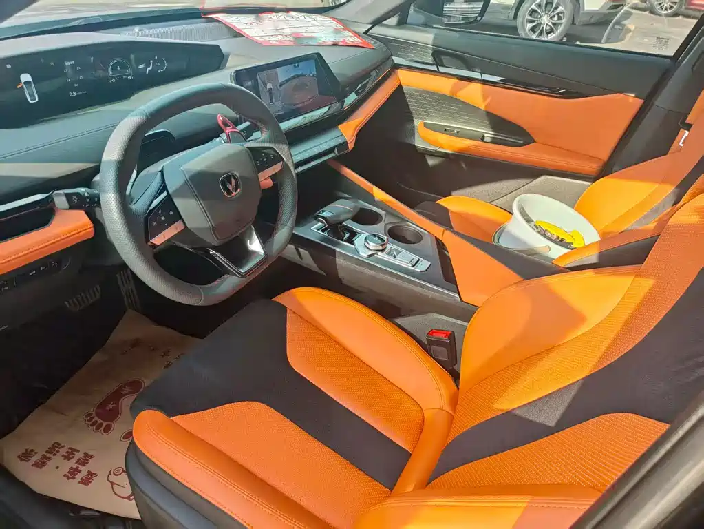 Changan UNI-V — миниатюра 6