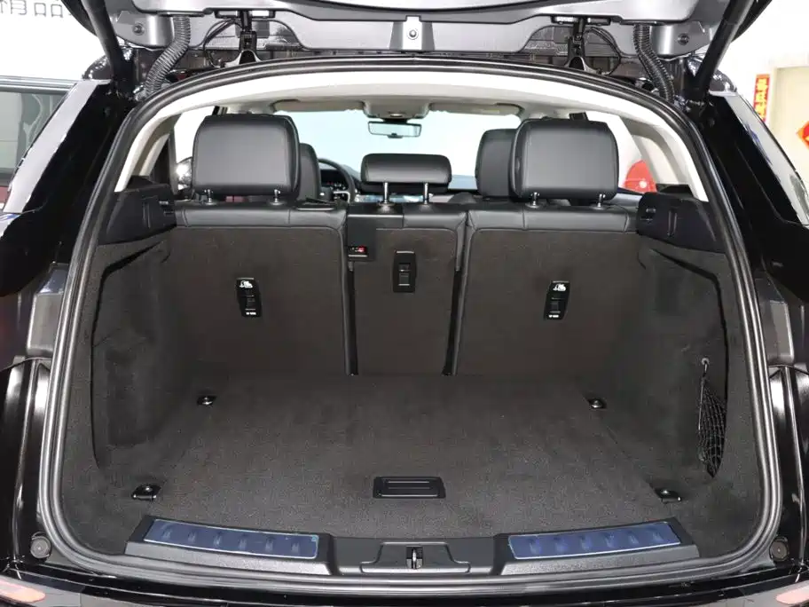 Land Rover Evoque — миниатюра 16