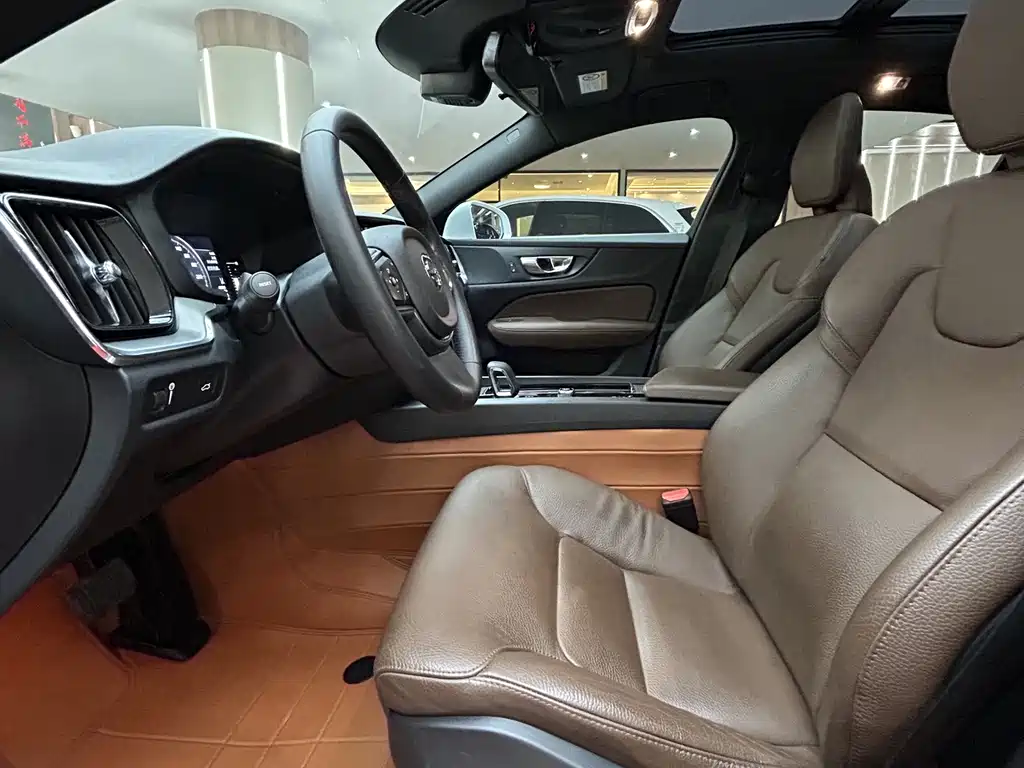 Volvo S60 — миниатюра 14