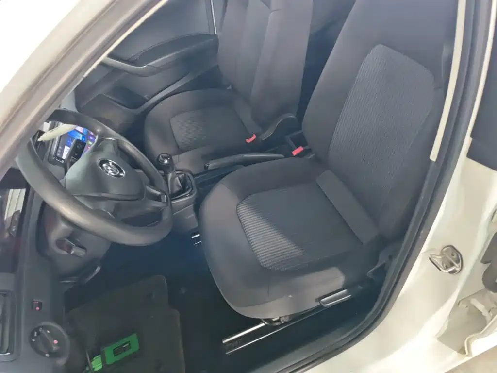 Volkswagen Santana — миниатюра 15