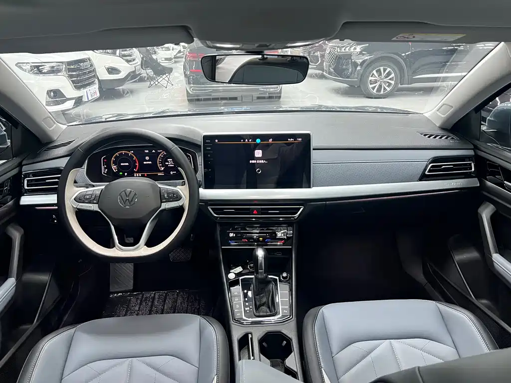 Volkswagen Lavida — миниатюра 5