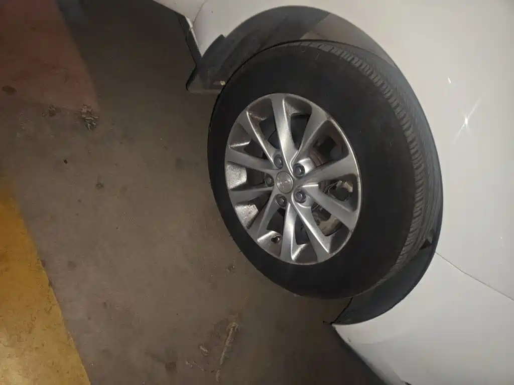 Buick Excelle — миниатюра 8