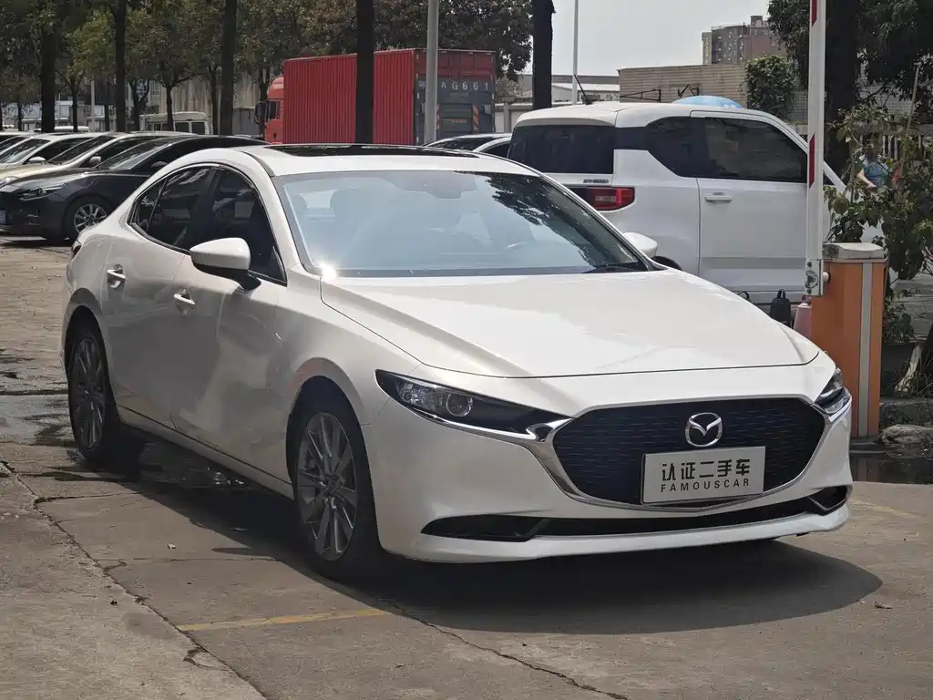 Mazda 3 Axela — миниатюра 3