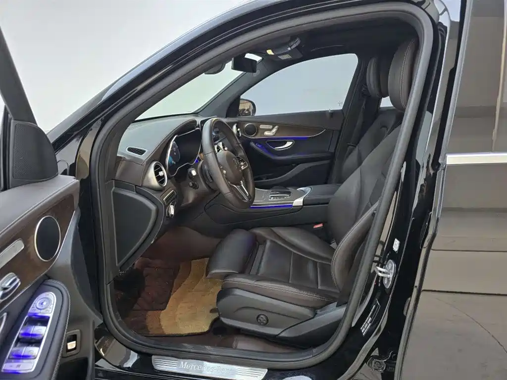 Mercedes-Benz GLC — миниатюра 8