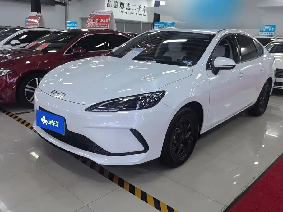BYD Seal 05 DM-i