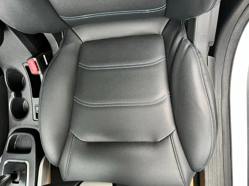 BYD Yuan EV — миниатюра 15