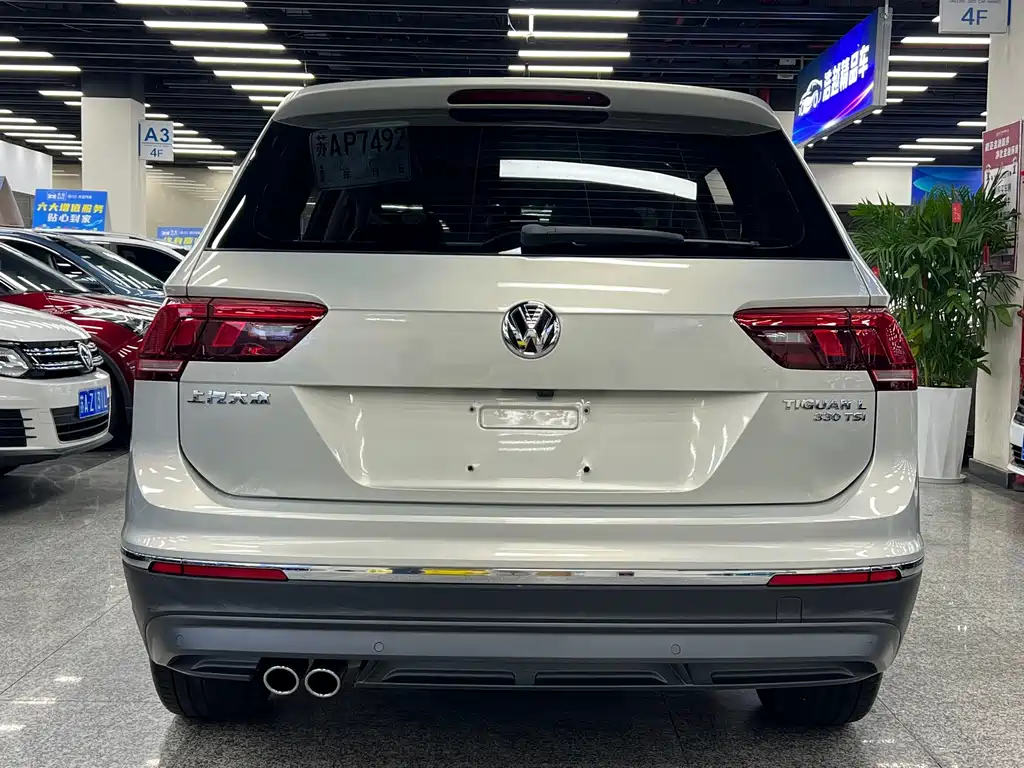 Volkswagen Tiguan L — миниатюра 21